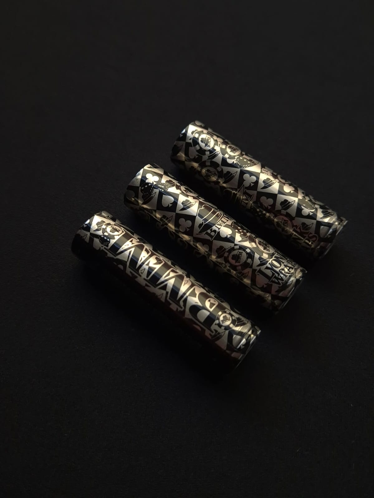 Pack Black Jack 18650 / 8 wraps in the package