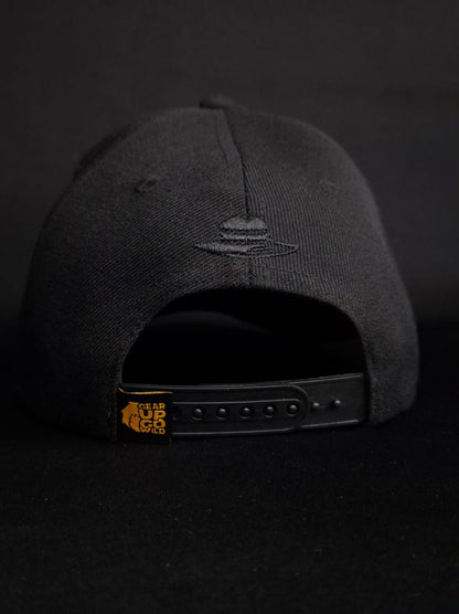 Curved visor cap Big logo Embroidery Black