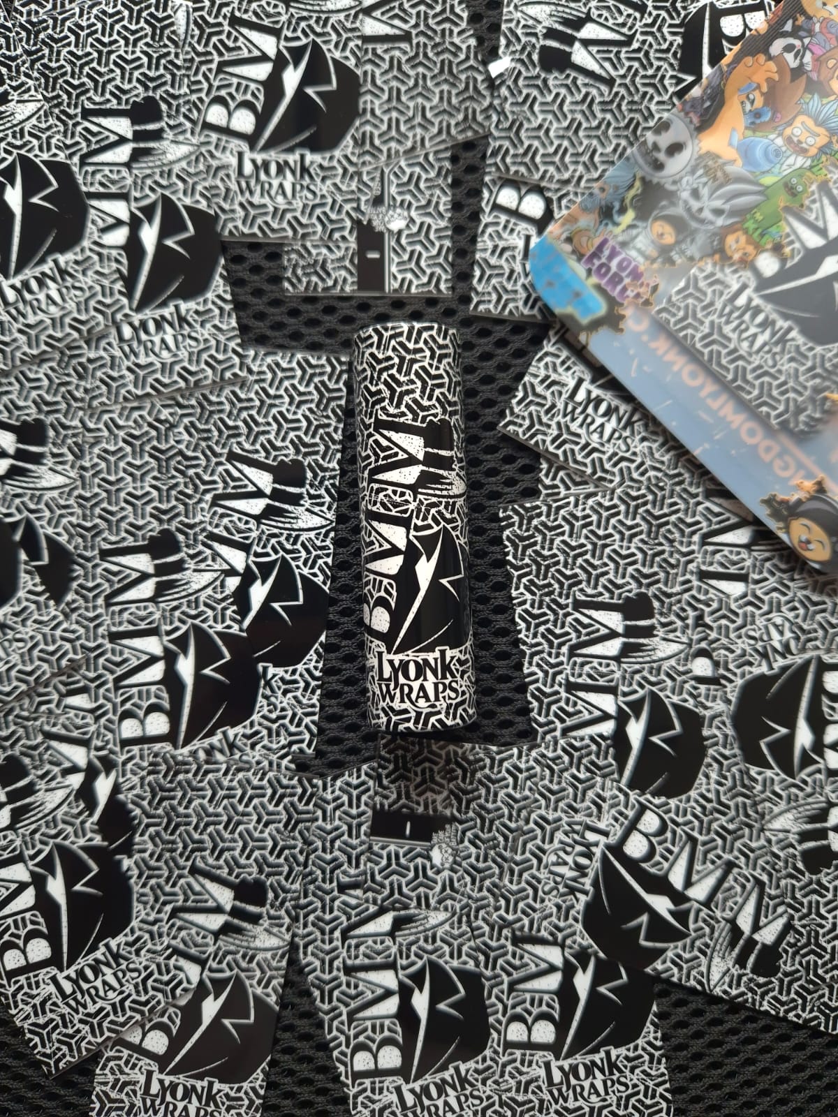 Goyard Black and White Distorted / 10 wraps in the package