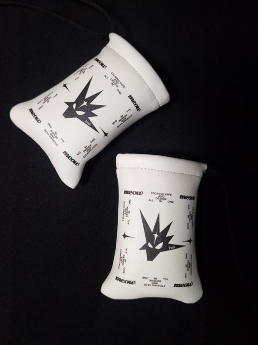 Pouch Meow – Rebel Claws – White Edition