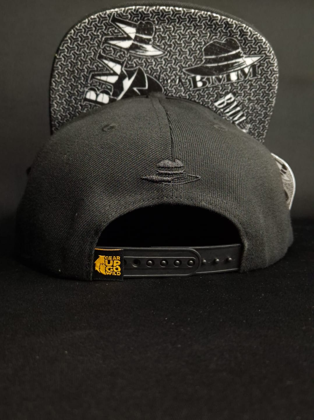 Snapback Big logo Embroidery Black