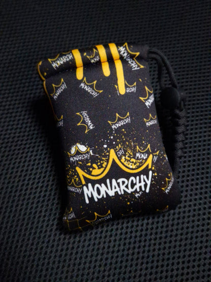MONARCHY - POUCH - Urban Crowns Yellow
